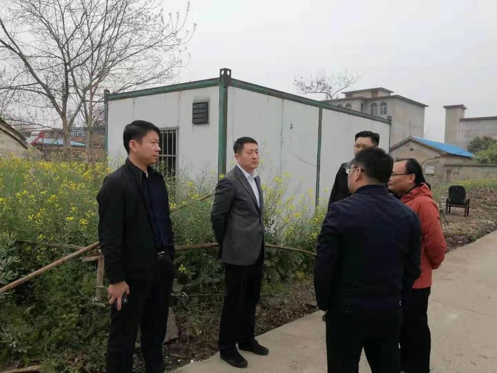 副区长聂鑫现场调度铁路平改立项目_淮南市大通区人民政府