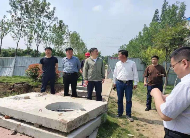 区政府聂鑫副区长带队开展建筑施工工地安全生产防疫检查_淮南市大通