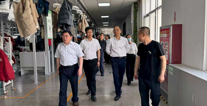 大通区人大常委会开展落实促进民营经济发展政策措施及保护民营企业合法权益的调研活动